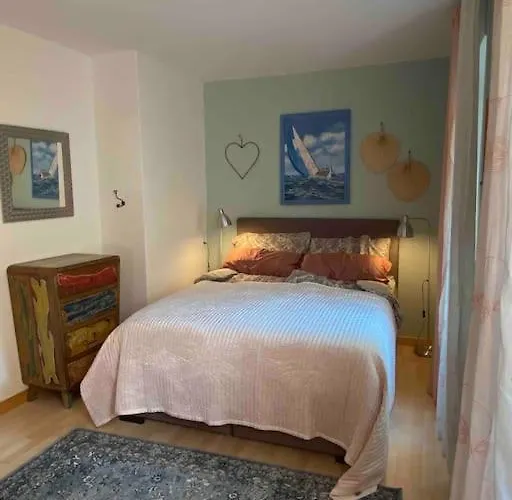 Accogliente Con Cucina Arredata