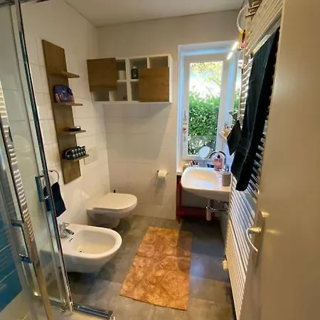 Accogliente Con Cucina Arredata *